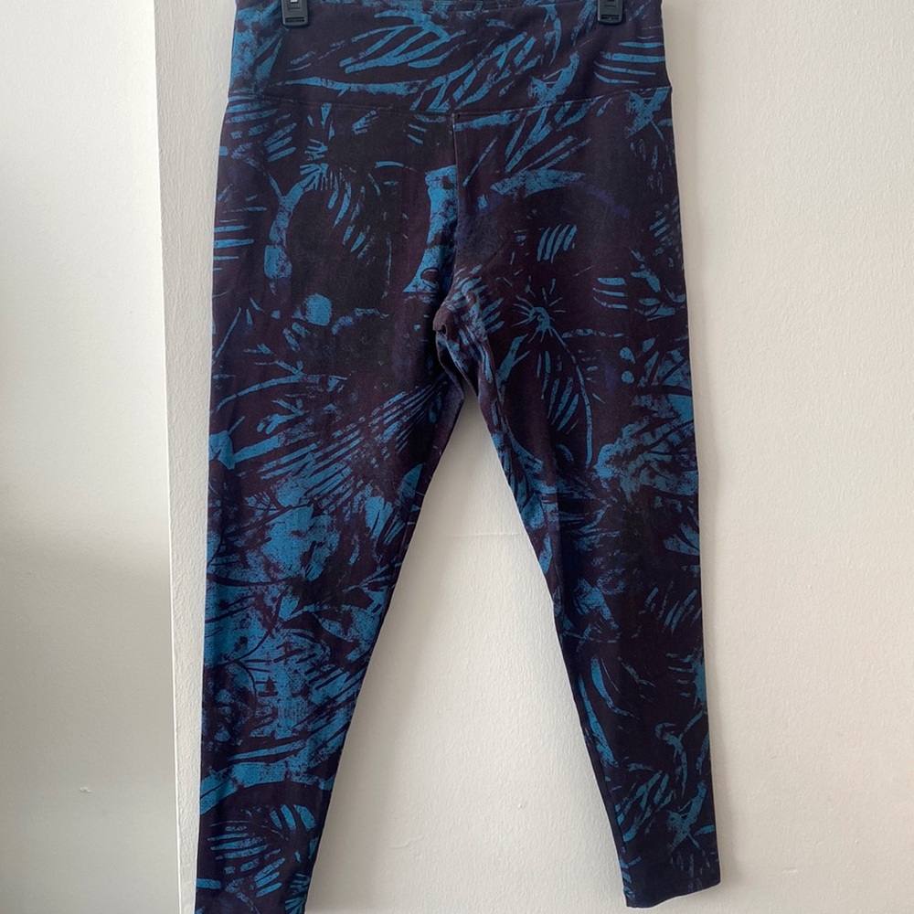 Soft Surrounding Leggings